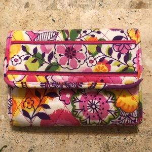 Vera Bradley Wallet in Clementine